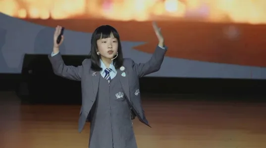 8 岁女孩 Ted 演讲：AI 时代的孩子如何学习