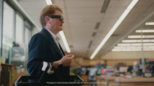 AI 导航眼镜：让盲人独立逛超市不是梦