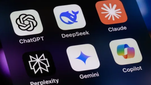 2025 年 12 款优秀的大语言模型