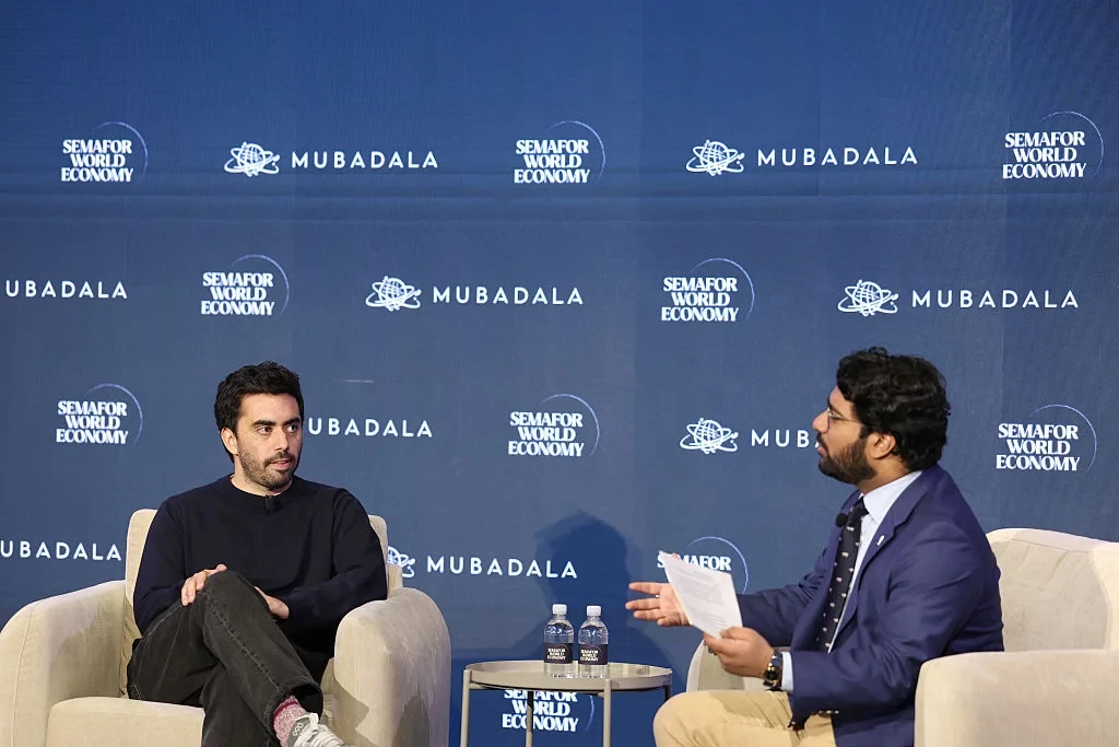 Runway CEO 称 AI 可将好莱坞 1 亿美元大片改为 50 部电影